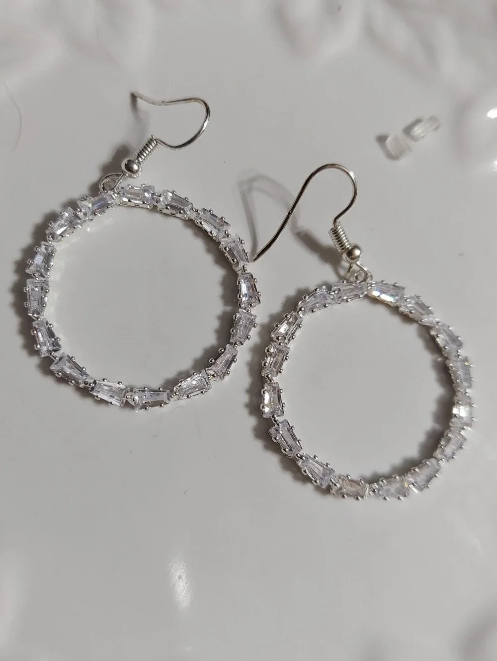 Polished Silver Tone/Faceted Cut Crystal (East-West) Design Hoop Earrings